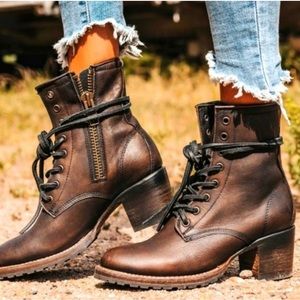 Freebird by Steven ~ Cavalier ~ Black Distressed ~ Size 9